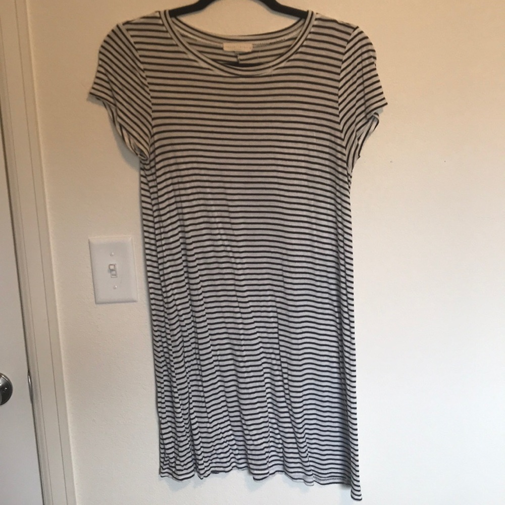 Black/white striped T-shirt fit dress